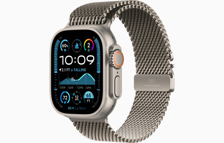 Apple Ultra 2 Natural Titanium 49 mm with Titanium Milanese Loop